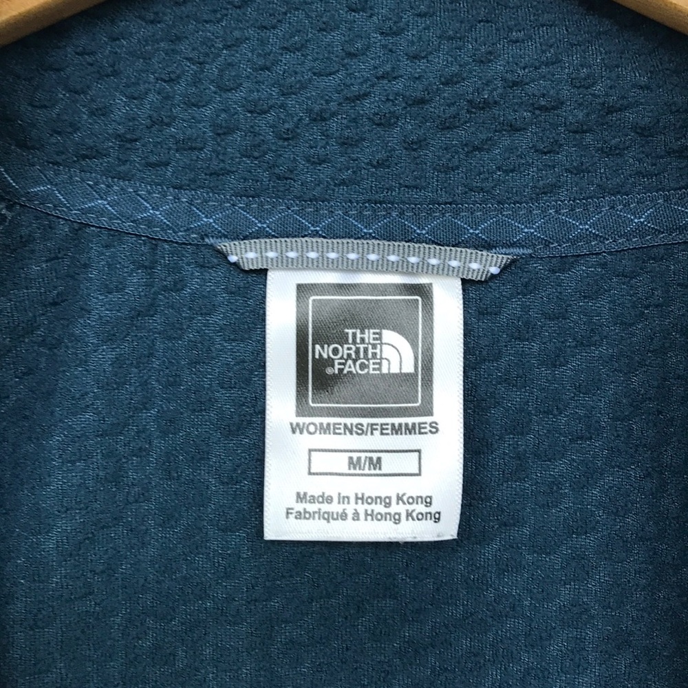 The North Face Half-Zip Performance Top - image 7
